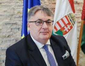 25 milliós luxusterepjárót kért magának a polgármester Kisvárdán, ahol Lázár annyira kikelt a luxizás ellen