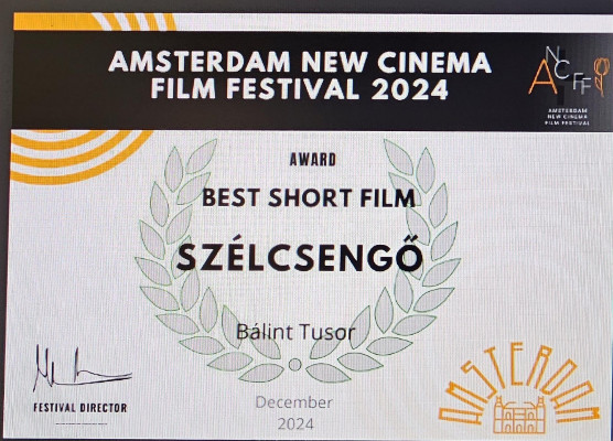 Mit tesz egy család akkor, amikor az egyik tagjukról kiderül, hogy transznemű?