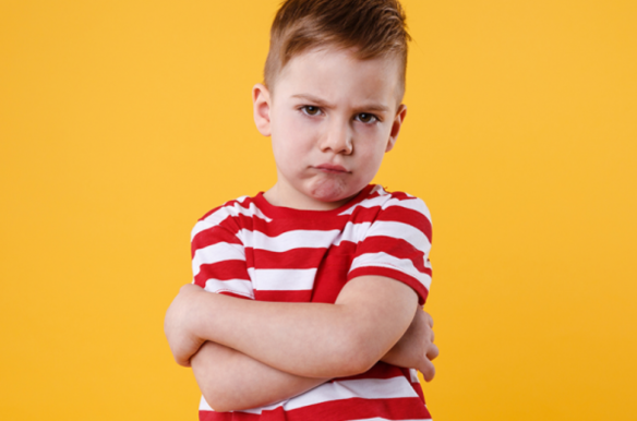 Trump megsértődött a CBS televízióra, ezért be akarja tiltatni 