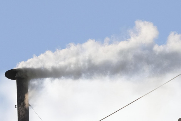 Fehér füst szállt fel, megvan az új pápa