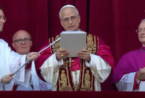 Robert Francis Prevost lett a pápa, a XIV.  Leó nevet választotta