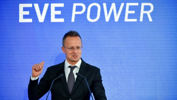 Átlátszó: 16 ezer tonna magzatkárosító anyagot használ majd a debreceni akkugyár évente