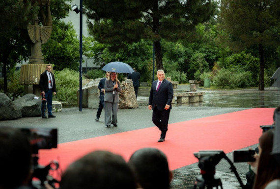 Orbán: példátlan, hogy egy nem NATO-tagállam titkosszolgálati akciókat hajt végre a NATO-tagállam Magyarország ellen