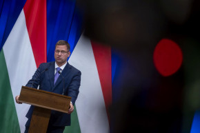 Gulyás az Ukrajnának küldött amerikai rakétákról: ez békepárti hozzáállás