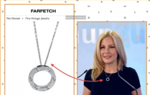 Várkonyi Andrea gyenge 5 milliós nyakláncot viselve újságolta, mily' temérdek pénzt áldoz a szegények nyaralására