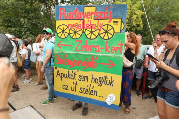 Miért ne szervezhetnének turistákat Hatvanpusztára? – Herskovits Eszter jegyzete