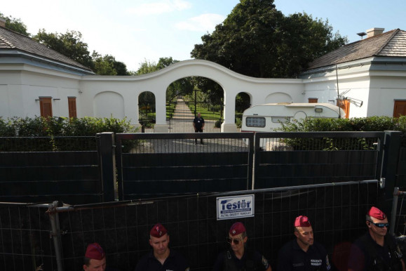 Hatvanpuszta: Orbán Győző cégének nyereségrátája még a gyógyszeriparban is magas lenne, de kőbányászatról beszélünk