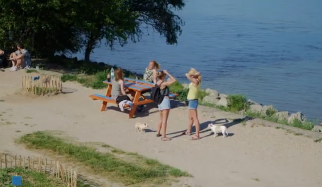 Új szabadstrand nyílt a budapesti Dunán