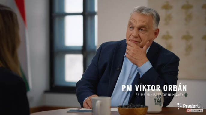 Nem adhatom át a hatalmat egy másik politikai tábornak, amely teljesen más elveket képvisel – mondta Orbán egy interjúban