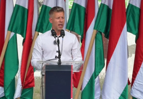 Magyar Péter: Szeptember 30-án mutatjuk be jelöltjeinket, körzetenként hármat