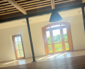 193 négyzetméteresre sikeredett a hatvanpusztai vendégház étkezője