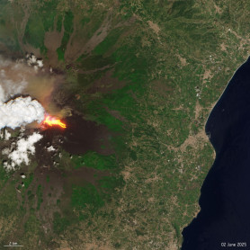 Újra hamuoszlop jelent meg az Etna felett