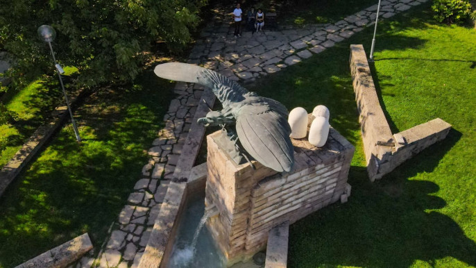 Turulmony – Józsa Márta jegyzete