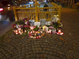 Újra felállították a budapesti Navalnij-emlékhelyet