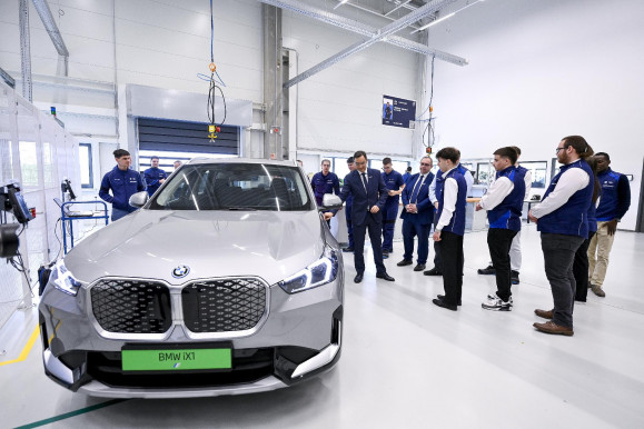 Tűz volt a debreceni BMW-gyárban