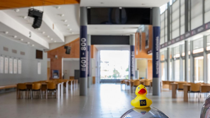 Feltűnően alacsony hozamhoz jut az Óbudai Egyetem alapítványa, a 4iG járhatott jól