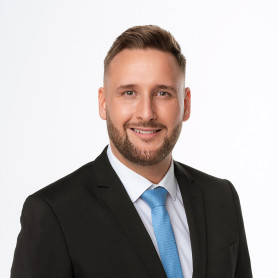 Ittasan vállalhatatlanul viselkedett, ezért kilép a Fidesz-frakcióból egy nagykőrösi képviselő