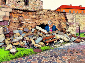 Omladozik az egri vár