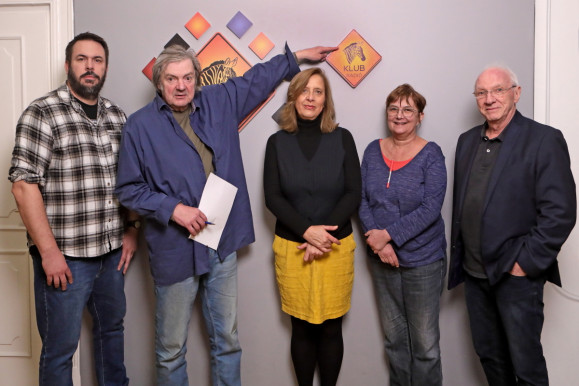 Brüsszel kerülőutat választ, Orbán perelni fog – Hetes ajánló