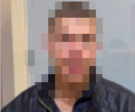 Esténként megérkező titokzatos öltönyösökről is beszélt az egyik Szőlő utcai áldozat Dobrev Kláráéknak