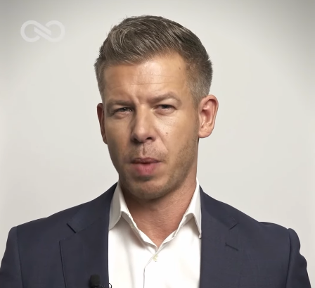 Országos akkuipari szakhatóságot állít fel a Tisza, ha kormányra kerül