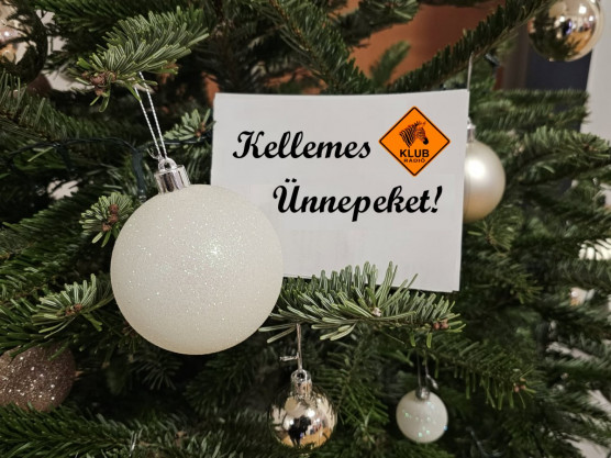 Az ünnepek alatt is tartsanak velünk!