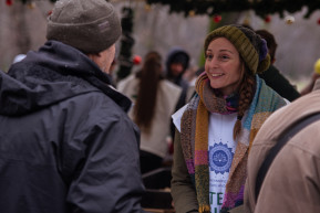 Elkapkodták az élelmiszeradományt a karácsonyi krisnás ételosztás első napján