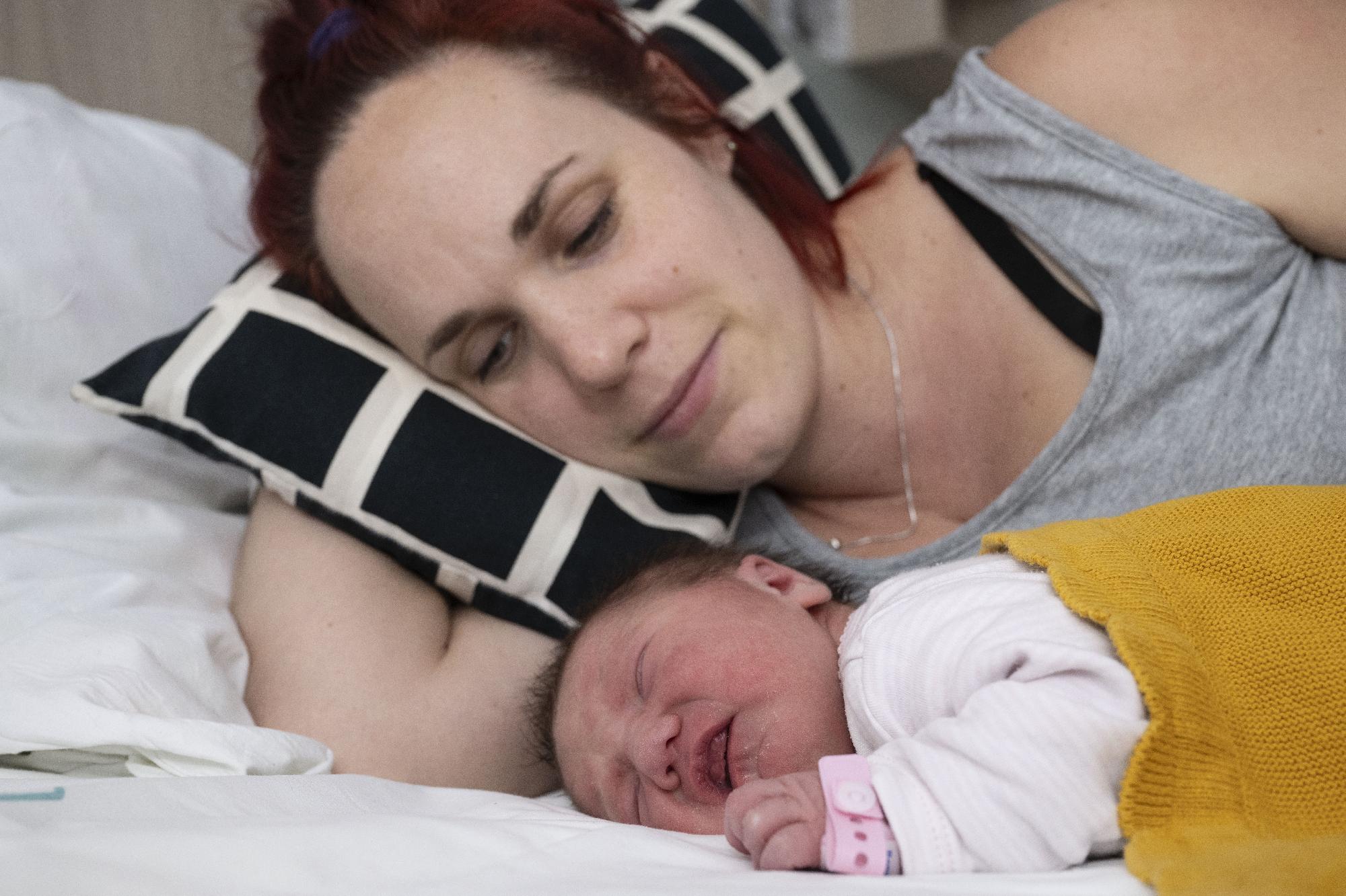 Újévi baba - Éjfél után négy perccel született a főváro