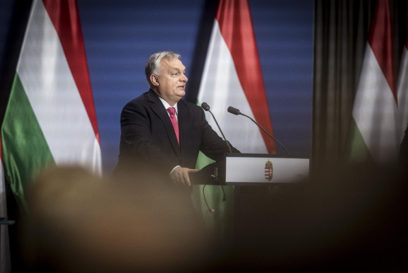 Meghozza-e 2026 az Orbán-rendszer végét? 