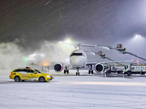 Újra két futópályával üzemel a reptér