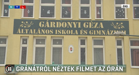 Megijedtek a gyerekek, amikor kézigránátról szóló filmet vetítettek nekik az érdi gimnáziumban 