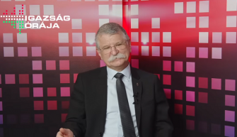 Kövér László szerint a Tisza Párt mögött boldogtalanságukba belegárgyult, sikertelenségükbe beleszomorodott vén gonoszok állnak