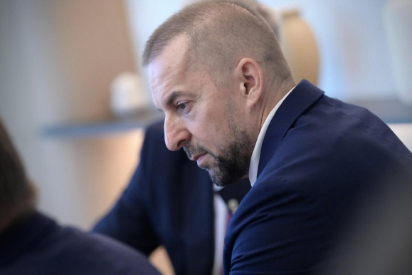 Hárommillióra ugrott a Deák-díjjal járó pénzjutalom egy nappal Tuzson bizalmasának kitüntetése előtt