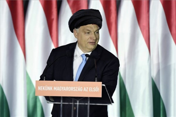 Vallásháborúk - Józsa Márta jegyzete