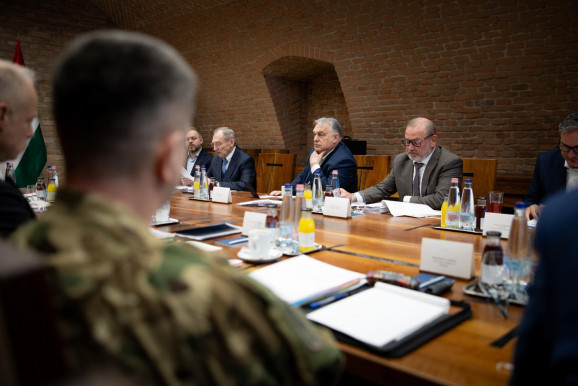 Orbán: A Védelmi Tanács megállapította, hogy Európában nőtt a terrorfenyegetettség