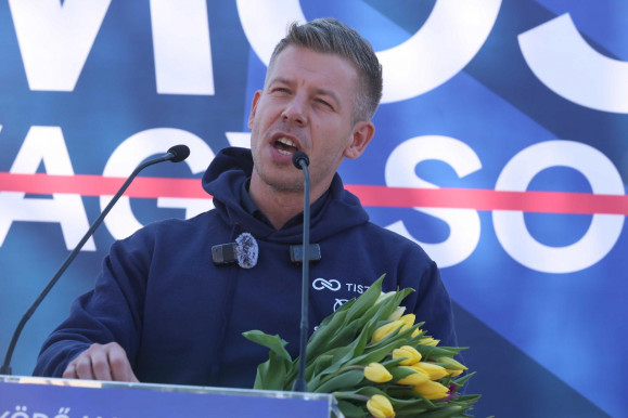 Magyar: Annyival kell nyerni, hogy ha a Marsról nem is, de Moszkvából látni lehessen