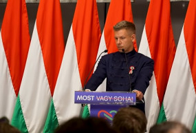 80 egyéni választókerületben vezet a Tisza a belső méréseik szerint