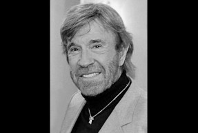 Meghalt Chuck Norris