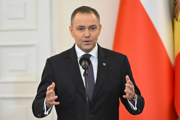Budapestre látogat a lengyel elnök, aki pár hónapja még nem volt hajlandó találkozni Orbánnal