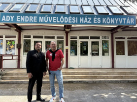 A Tisza jelöltjére szavaz a KDNP-s polgármester Bátonyterenyén a Fideszével szemben