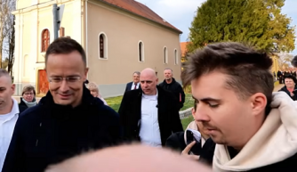 Szíjjártó azt mondja, nem emlékszik a tanárára, aki megtagadta