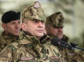 HM: Nincs leszerelési tilalom és nem is állnak tömegek arra várva, hogy elmehessenek