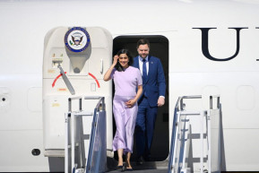 Megérkezett J. D. Vance Budapestre