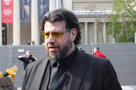 Puzsér: Megdöntött csocsóasztalon, emberhiánnyal kell nyerni