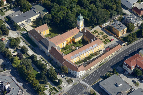 Áder János szülőhelyén vezet a Fidesz