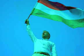 Kanyargós úton a Tisza – Hardy Mihály jegyzete  	