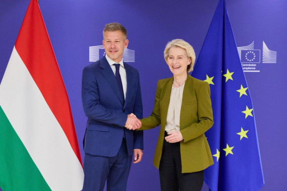 Magyar Péter: május 25-én miniszterelnökként visszatér megállapodást kötni von der Leyennel