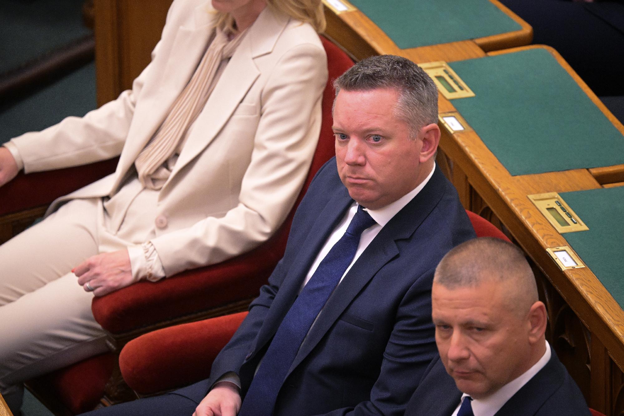 Az Országgyűlés plenáris ülése - A Tisza-kormány miniszte