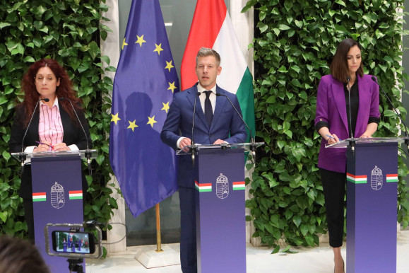 Magyar: Időt kérünk Budapesttől is, a szolidaritási adót még be kell fizetni