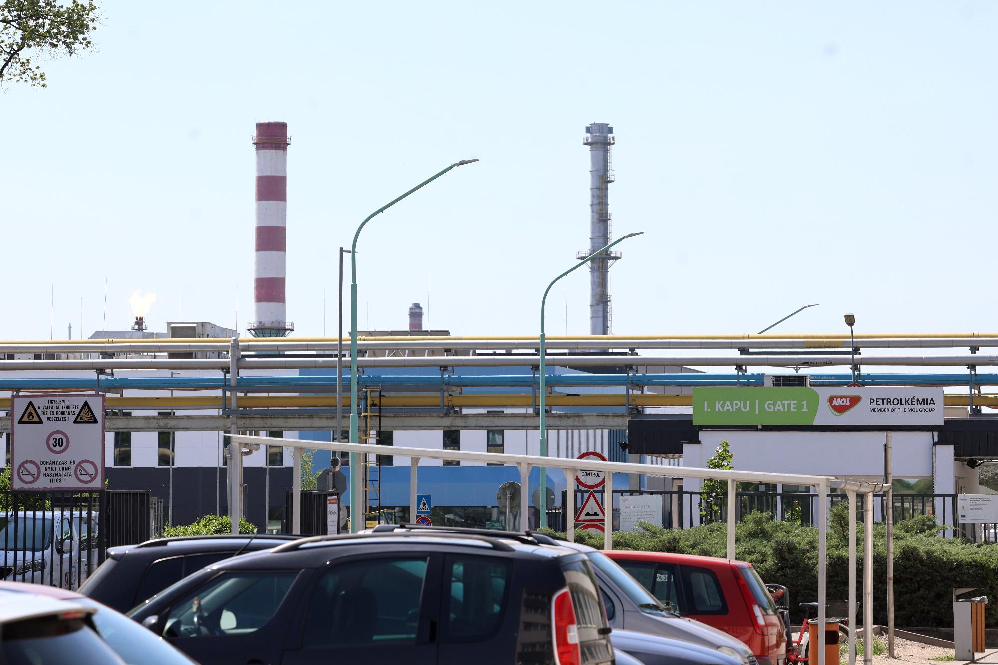 Tiszaújvárosi robbanás - Robbanás történt a Mol tiszaújv?